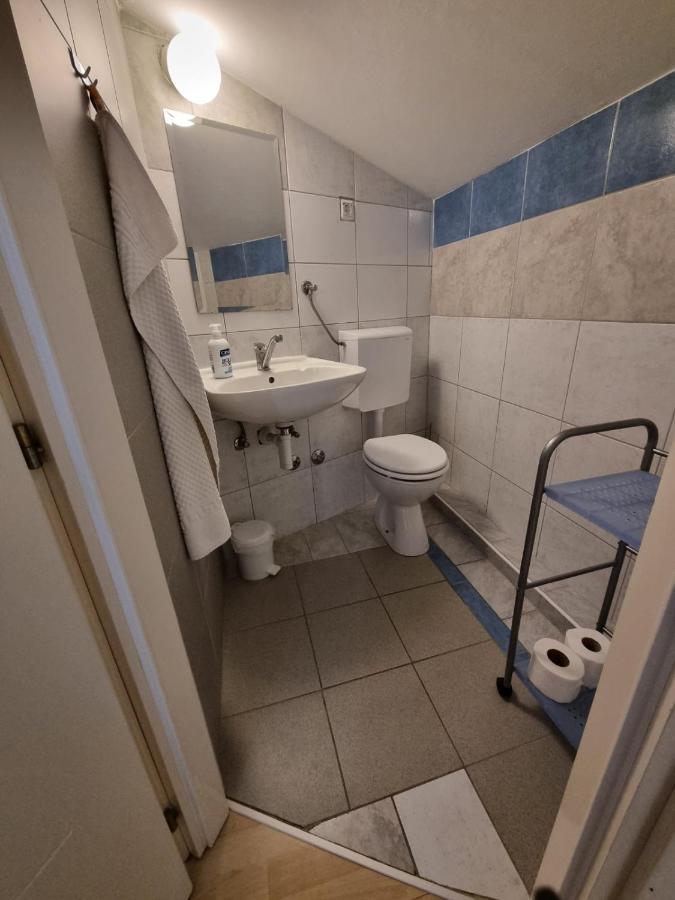 Apartments Casia Baska  Bagian luar foto